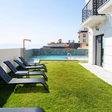 Nova Butik Hotel *