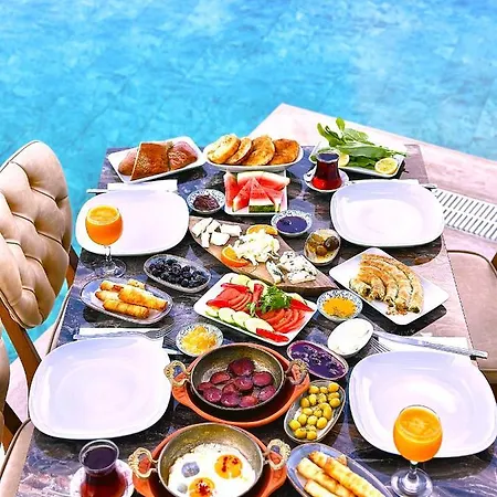 Nova Butik Cesme