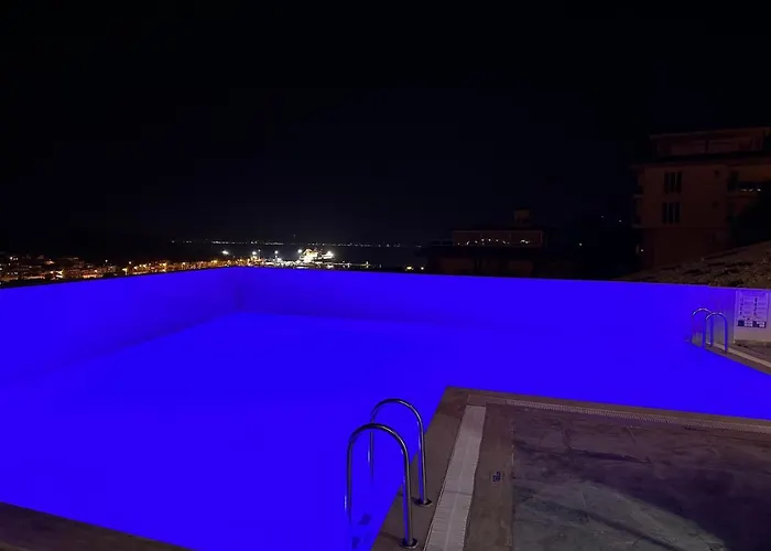 Hotell Nova Butik Çeşme